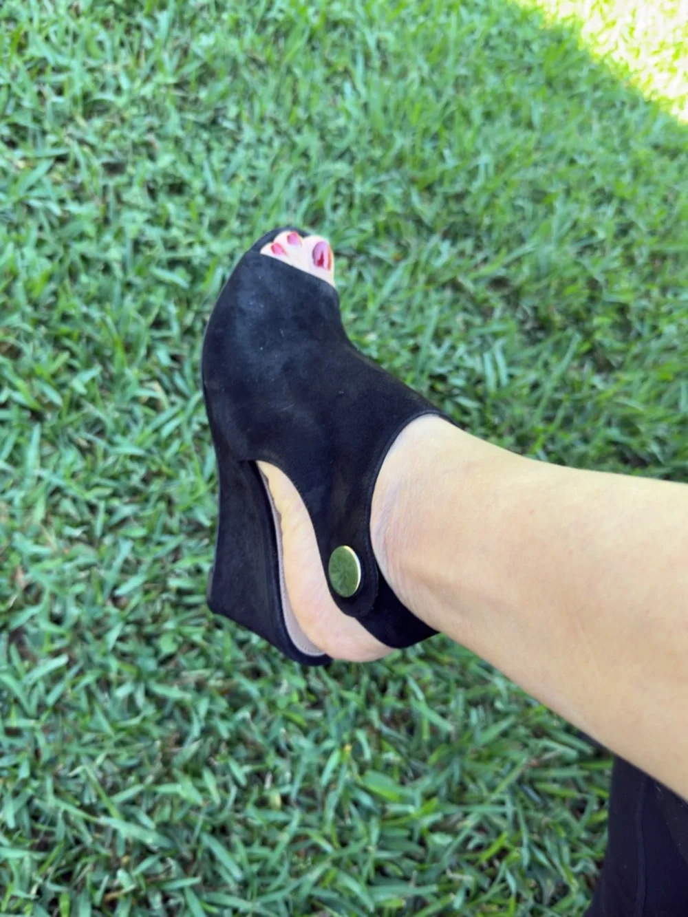 Gianvito Rossi Black Suede Wedge Peep-Toe Slingback Sandals